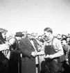Motortävling på näringen i Gävle.

26/6 1946