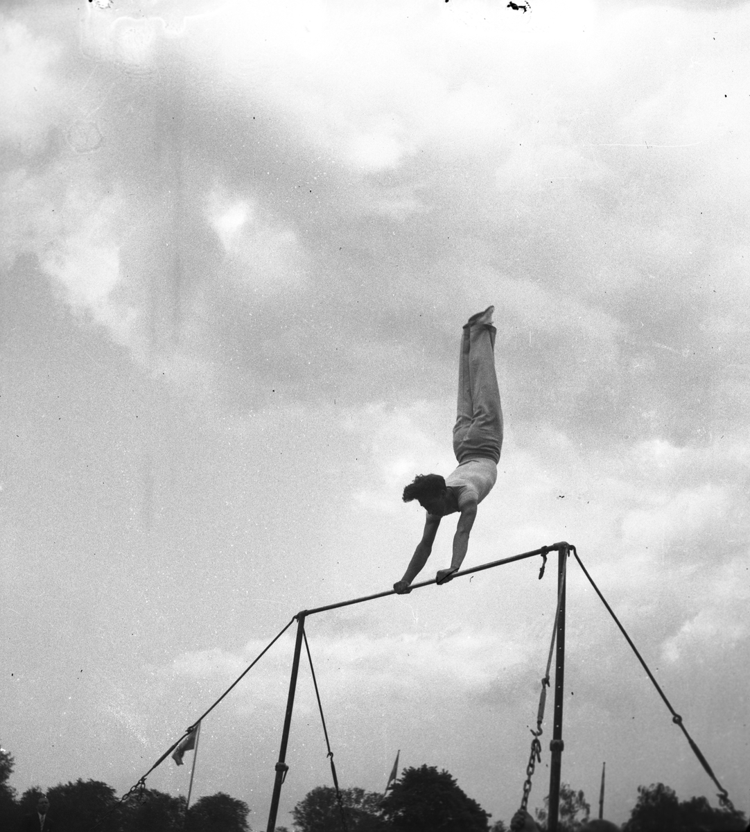 Gymnastik på Strömvallen.

3 juni 1943