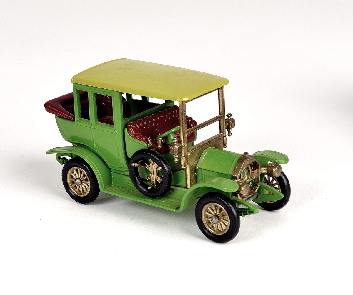 Lekebil (1910 Benz Limousine) i original eske