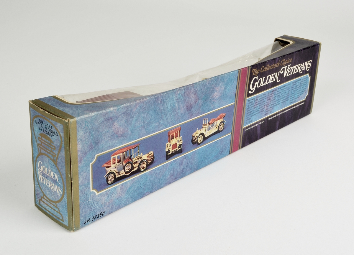 3 ulike lekebiler i original eske. Modeller av 1912 Rolls-Royce, 1911 Maxwell Roadster og 1911 Daimler