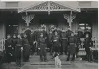 Karlsborg. Infanterivolontärskolan, senare rekrytskolan för infanteriets officers-och reservofficersaspiranter. Befälsbyggnadens huvudingång 1902.