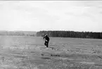 Fällskärmsjägare på Flugebyn, 1950-tal.