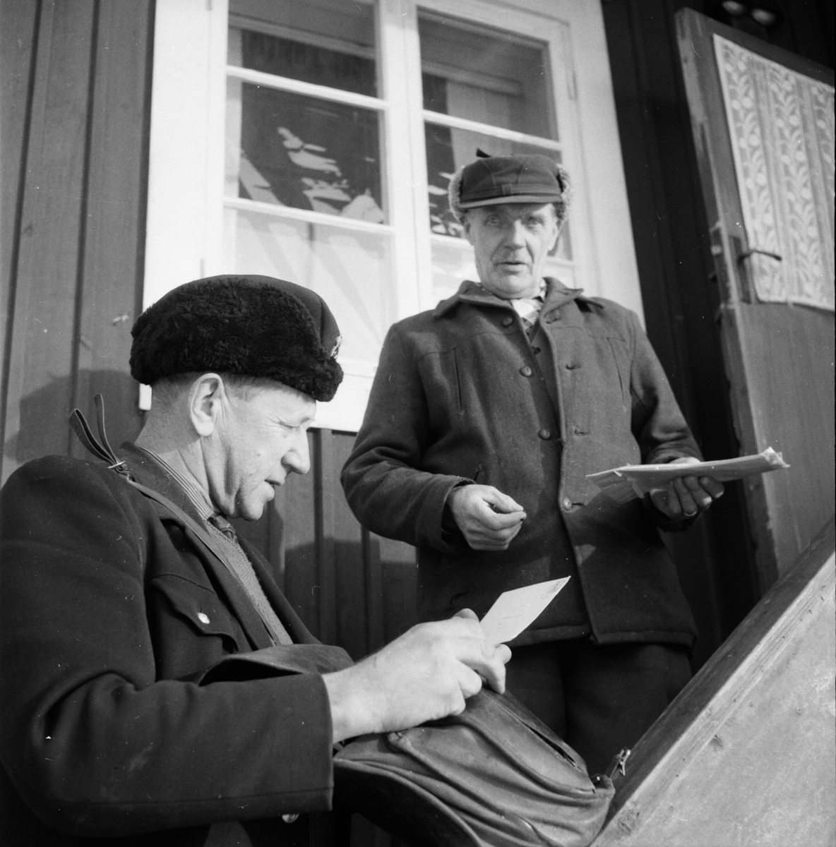 Lantbrevbärare Johan Strömstedt.
Järvsö 15/2 1960
