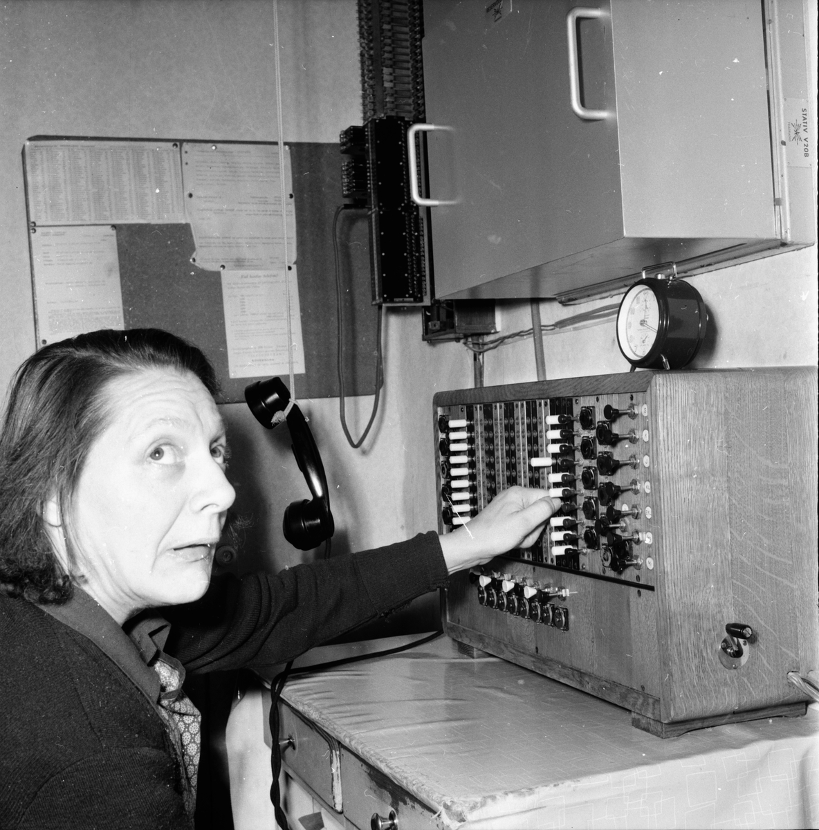 Stina Norell avgår som telefonist.
Tönsen