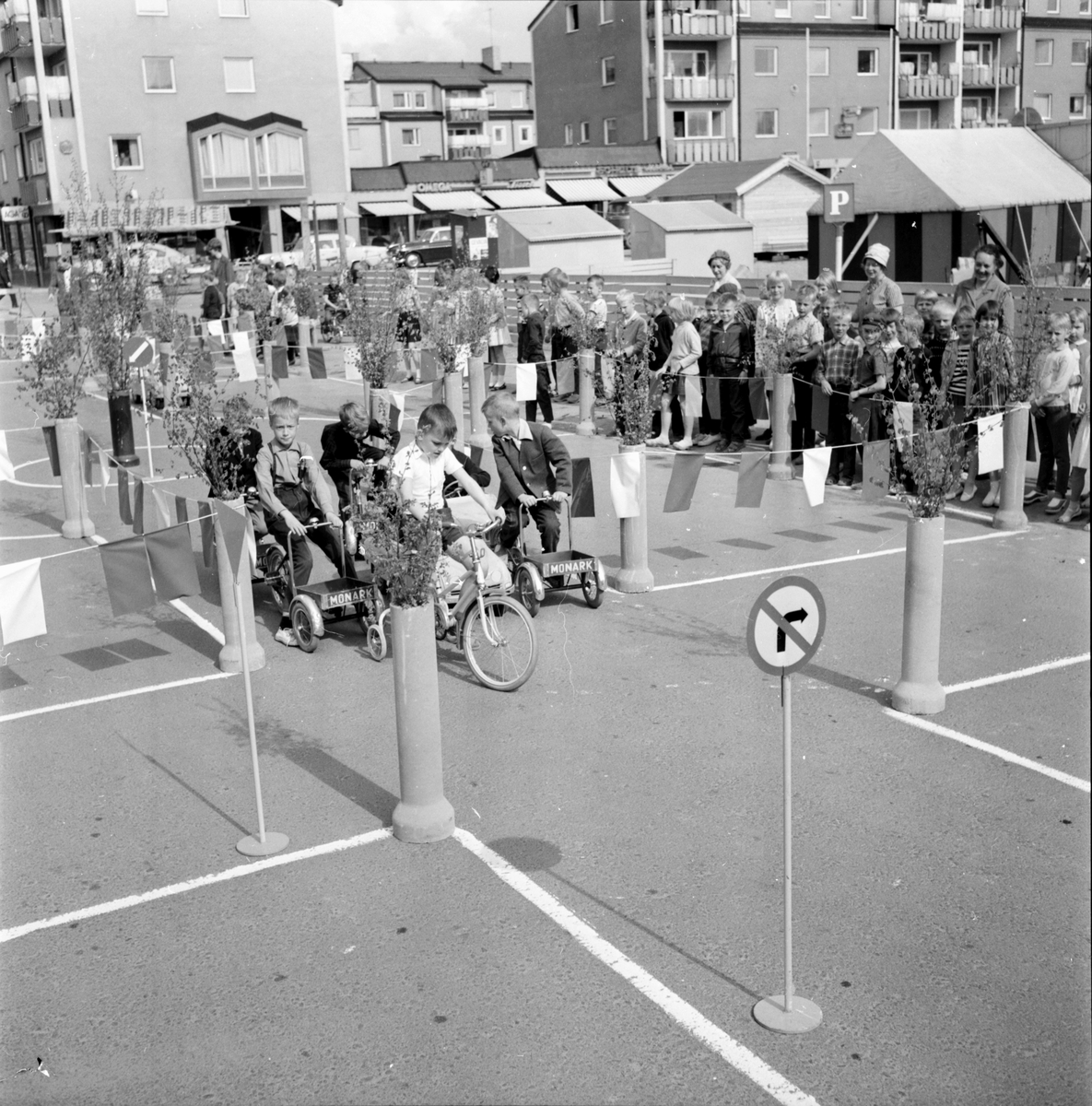 Lions Vårmässa,
Bollnäs,
22--24 Maj 1964