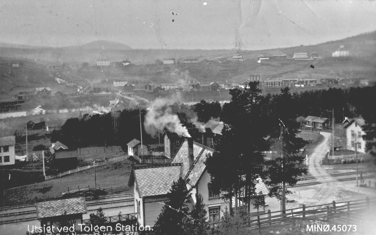 Bildene 45063 til 45077 er fra Tolga og Vingelen sentrum. 