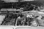 Flygfoto över Värnamo tegelbruk. Nr. F. 2873. Bruket startade år 1898 och driften upphörde 1970.