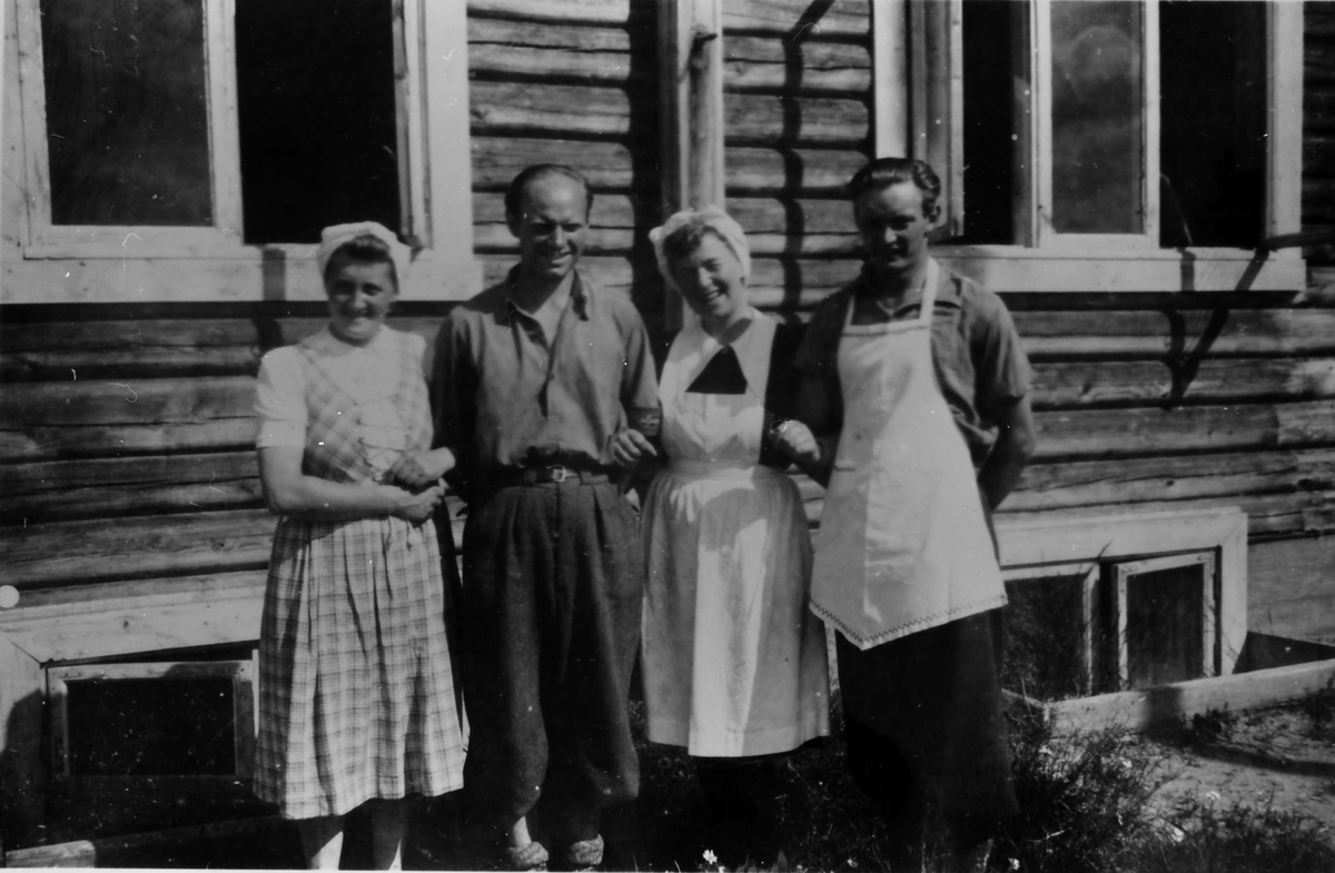 Signe Berget, Tore Often, Greta Steen, Odd Brekken. 