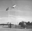 Invigning av Gulf bensinstation på Askersundsvägen, Karlsborg (nuvarande OK/Q8) 1960. Endast neg finns.