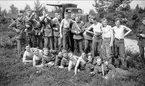 Från volontärtiden i Karlsborg 1938 - 1939. Från L V - filminspelningen. Fotot finns ej på museet, utan tillhör Allan Mikaelsson, Tranås.