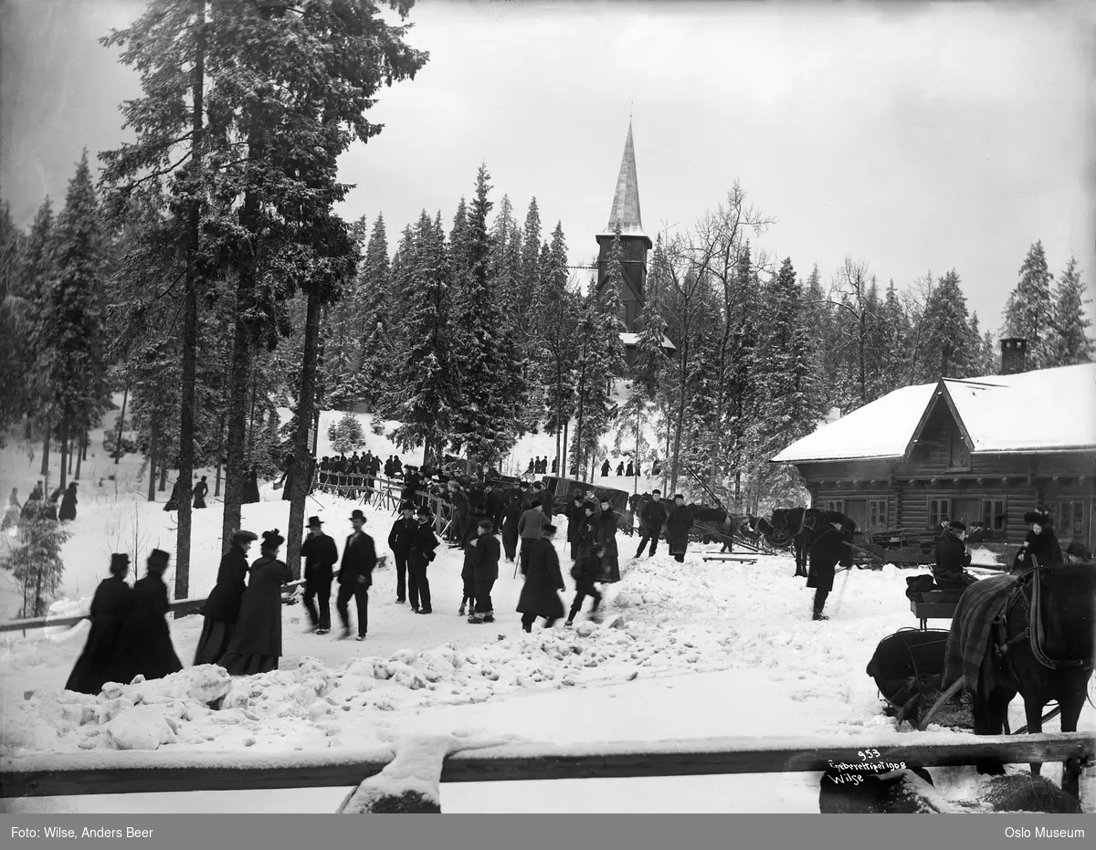 skog, snø, mennesker, tømmerhus, kapell, sportsarrangement: Holmenkolldagen