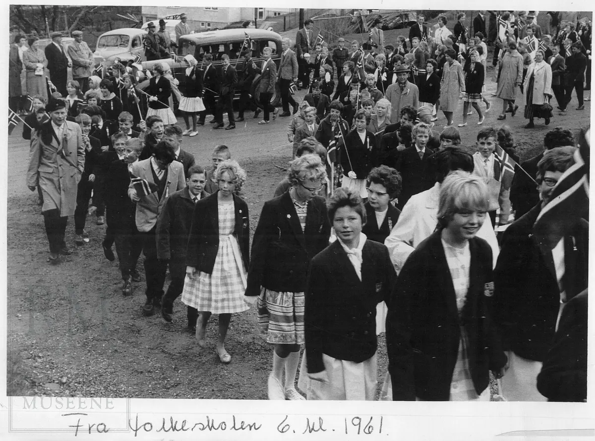 17. mai tog i Jevnaker 1961.