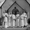 Konfirmandgrupp, Breviks kyrka, 1968. Konfirmandlärare: Sören Thörnblad. Neg finns.