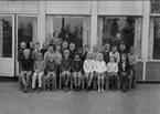 Klassfoto från Södra Skogens skola, Karlsborg, 1963. Klass 2 B. Lärare: Gertrud Dahl. Endast neg finns.