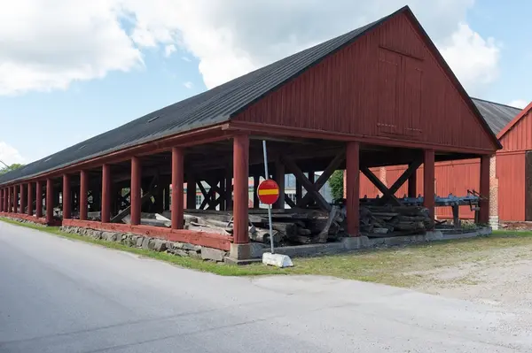 Miljö med byggnader på Lindholmen i Karlskrona.