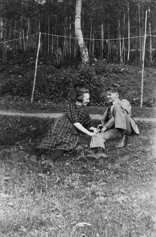 Johanne Larsen, Rudolf Larsen, Ådalsbruk, Løten.