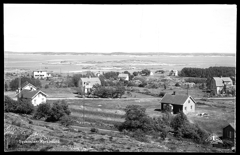 Motiv från Bohuslän ur bildsamlingen efter fotograf Carl Alfred Träff.