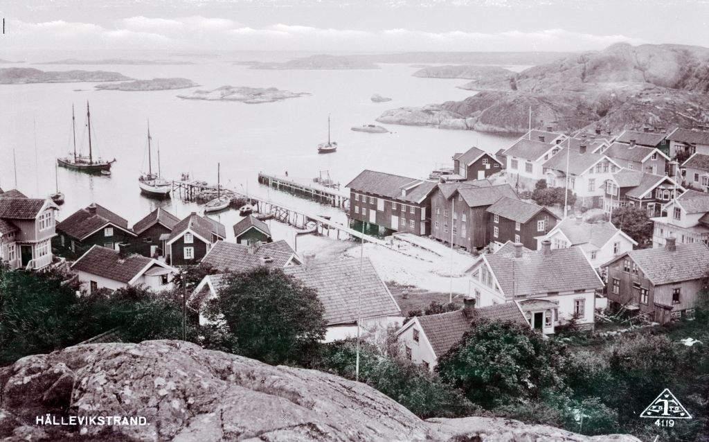 Motiv från Bohuslän ur bildsamlingen efter fotograf Carl Alfred Träff.