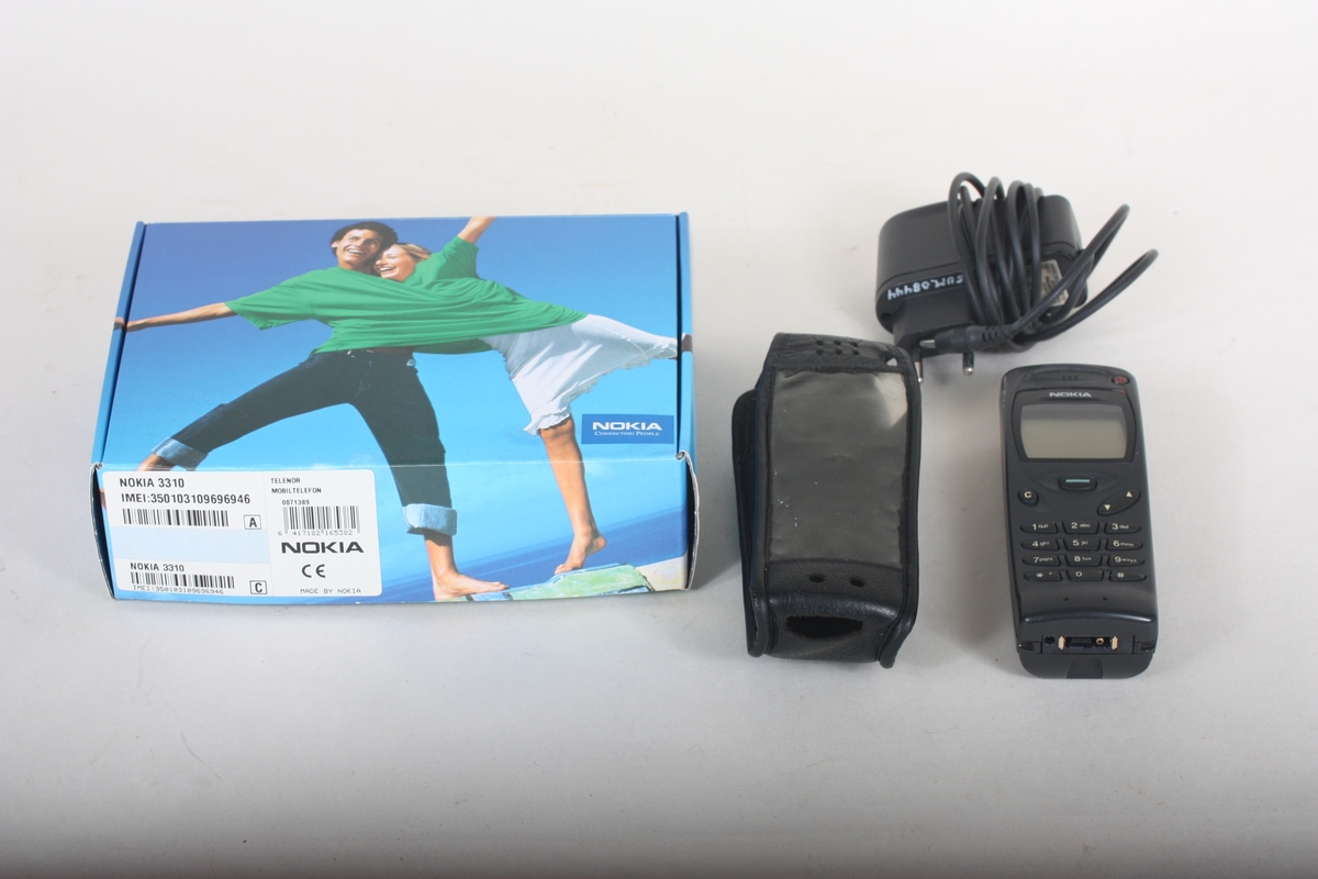 Ligg i originalemballasje med ladar og bruksanvisning