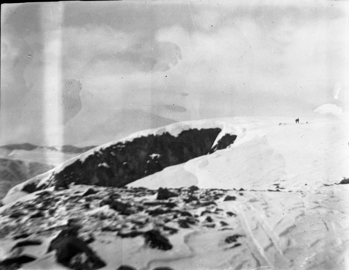 Rikard Berges fotoarkiv. Landskapsbilder og portretter.