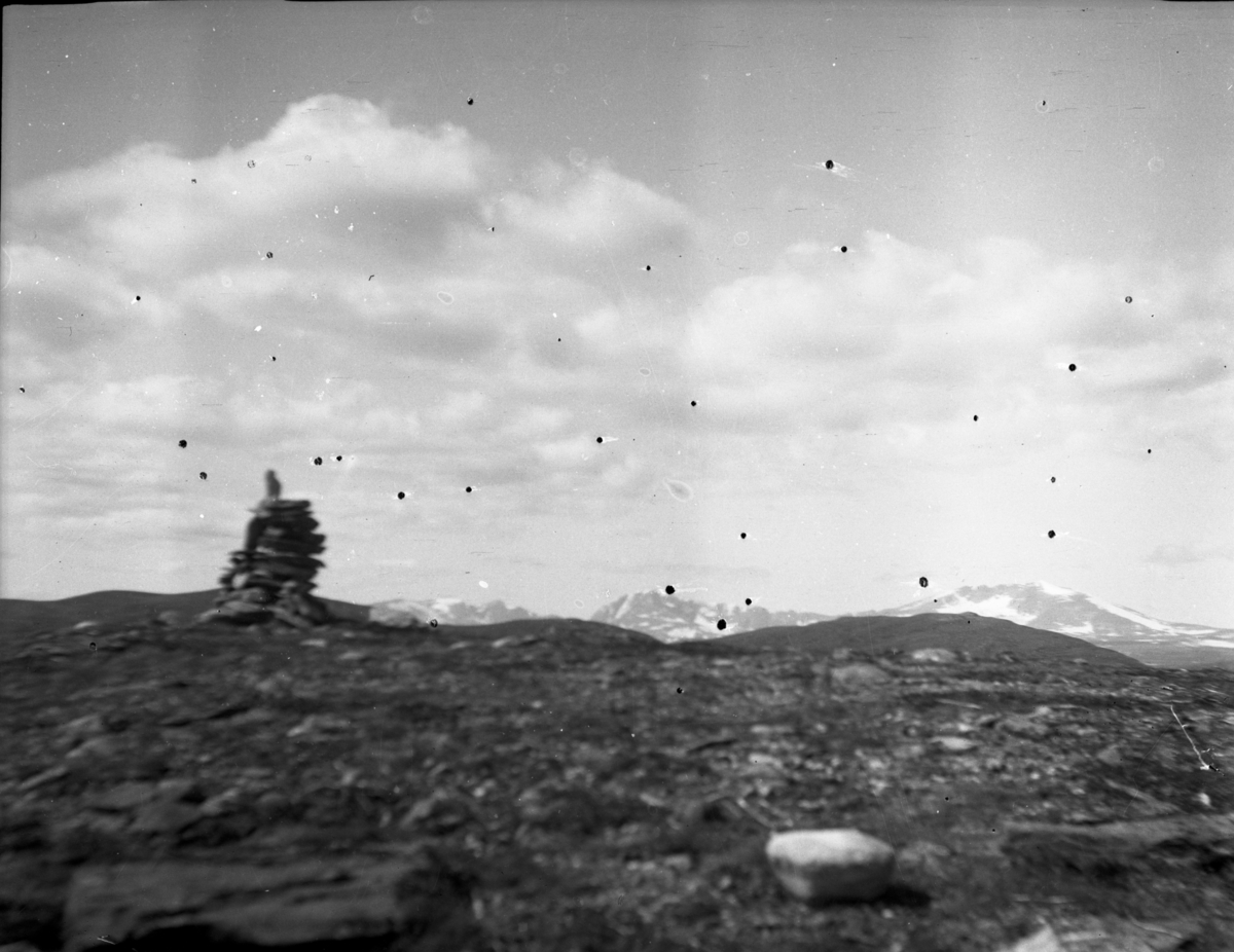 Rikard Berges fotoarkiv. Portretter, landskap, folkeliv.