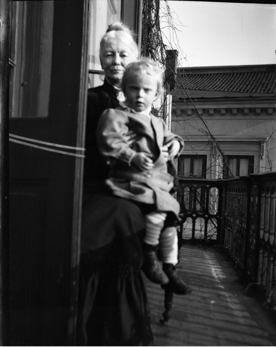 Rikard Berges fotoarkiv. Portretter og landskap.