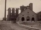 Träkolshytta i New York (nu ändrad till koks-drift). Ur album Fotografier från amerikanska Träkolshyttor 1905/1906.