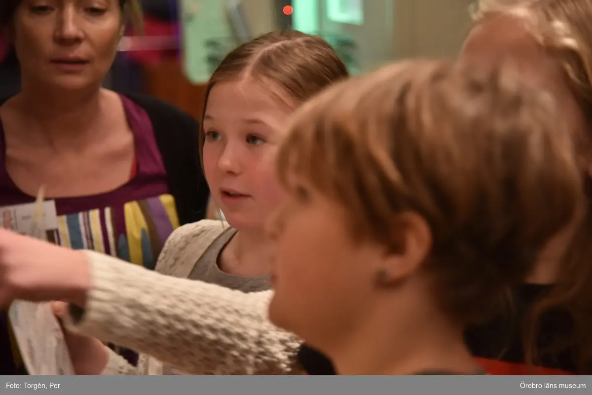 Den 22 November 2017 besöke fröviskolans klass 4 pedagog Cecilia Meyer i utsällningen
"Alla människor" på länsmuseet i Örebro.