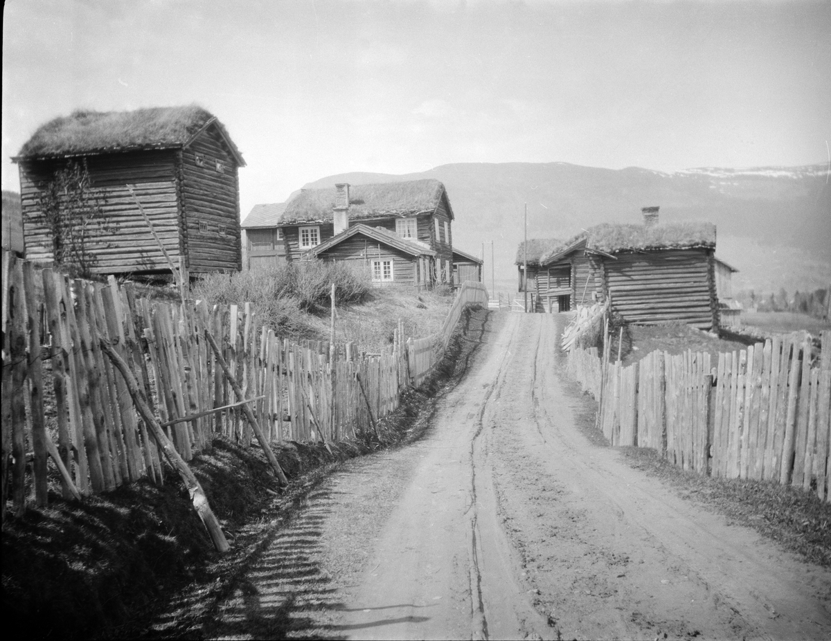 Gården Sandbu i Ruste Nord Fron.