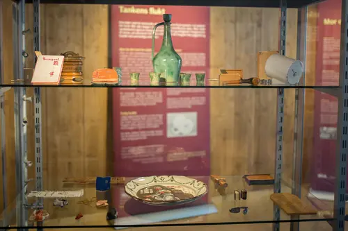 Gjenstander fra Grini. Foto MiA.