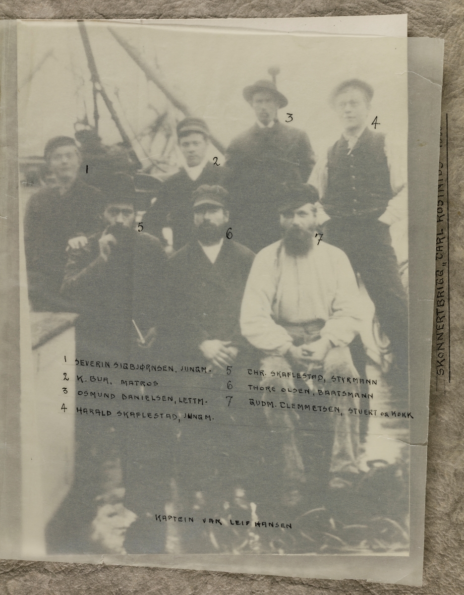 Mannskapsbilde - Skonnertbrigg "Carl Rosinius" 1889