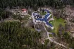 Flygfoto över Hässleby sanatorium utanför Mariannelund i Eksjö kommun.