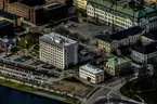 Flygfoto över Jönköpings centrum, Per Brahegymnasiet och länsstyrelsen.