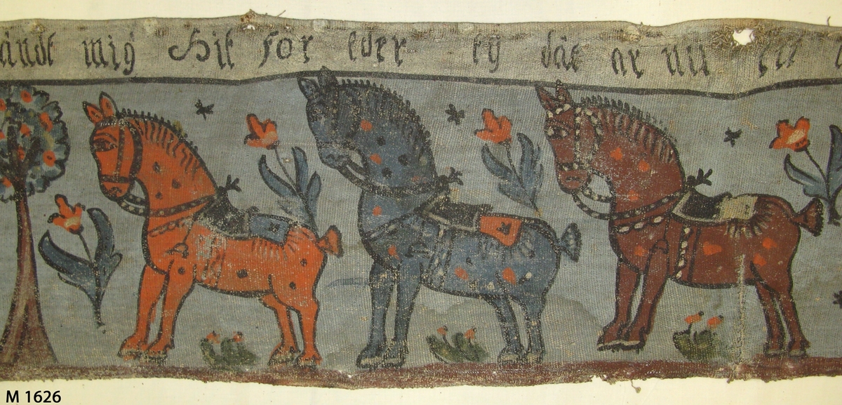 Bonadsmålning på linnelärft målad i tempera - pigment, ägg och ev. mjöl - framställande Josef som bekänner sig för sina bröder, 1. Mos 45. Figurmallar använts till män, hästar och blommor. Troligen målad av någon från Sunnerboskolan. 

Inskrivet i huvudkatalogen 1892-1900.