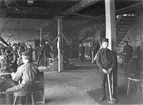 Klippverkstaden vid AB Sågbladsfabriken, Nora, 1908.