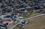 Flygfoto över Lekeryds kyrka i Jönköpings kommun.