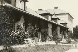 Armémuseum på Wikimedia Commons