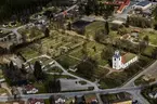 Flygfoto över Malmbäcks kyrka i Nässjö kommun.