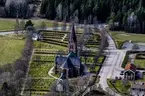 Flygfoto över Norra Solberga kyrka i Nässjö kommun.