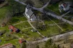 Flygfoto över Stenberga kyrka i Vetlanda kommun.