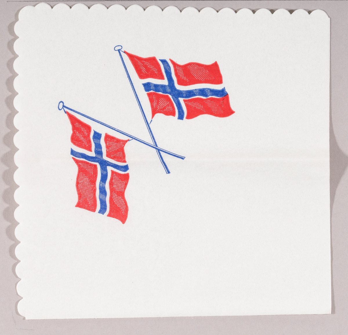 To norske flagg i kryss.