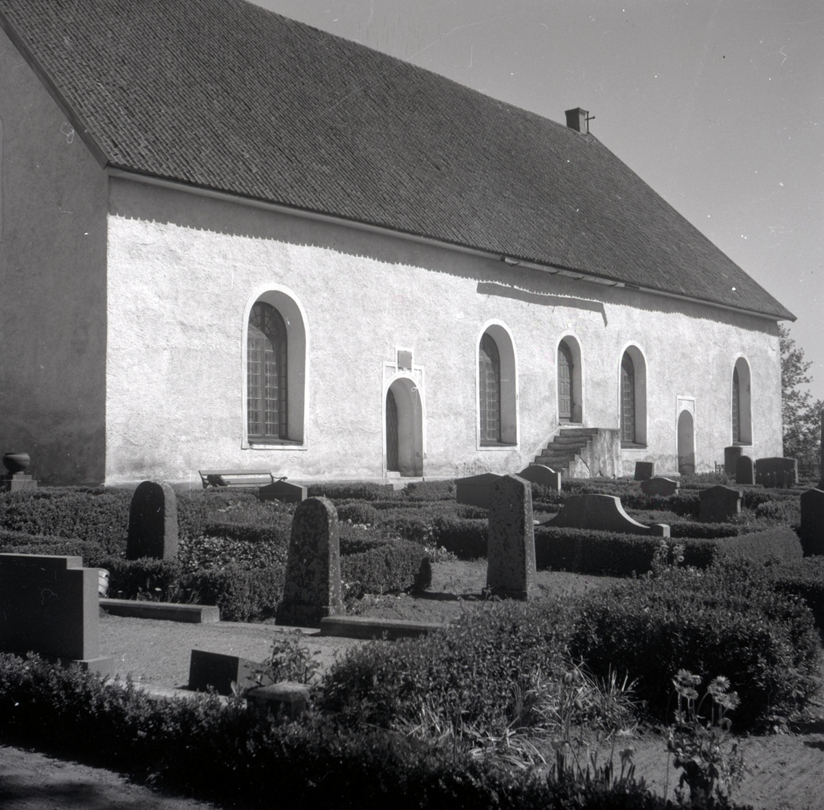 Döderhults kyrka, skannade från positiv och negativ.