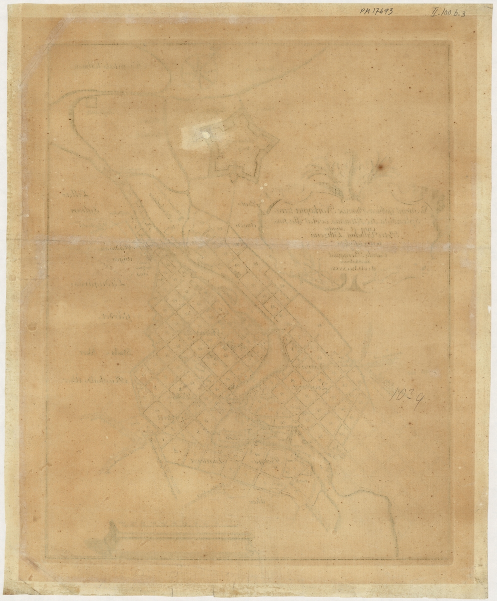 Stadskarta över Norrköping tryck på papper från 1741. Stadsdelar och vägar är namngivna. Även kvarter alternativt tomter är märkta. Över kartan finns en kompassros. Under kartan finns en skalsticka prydd med en sarkofag. 