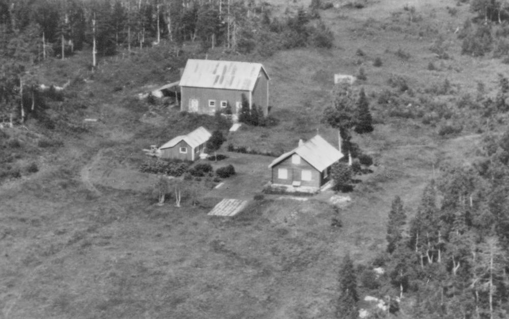 Tangen gård ved Majavatn