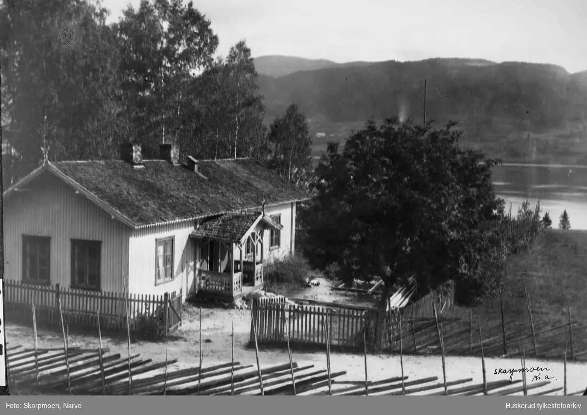 Snersrud skole  i Krødsherrad