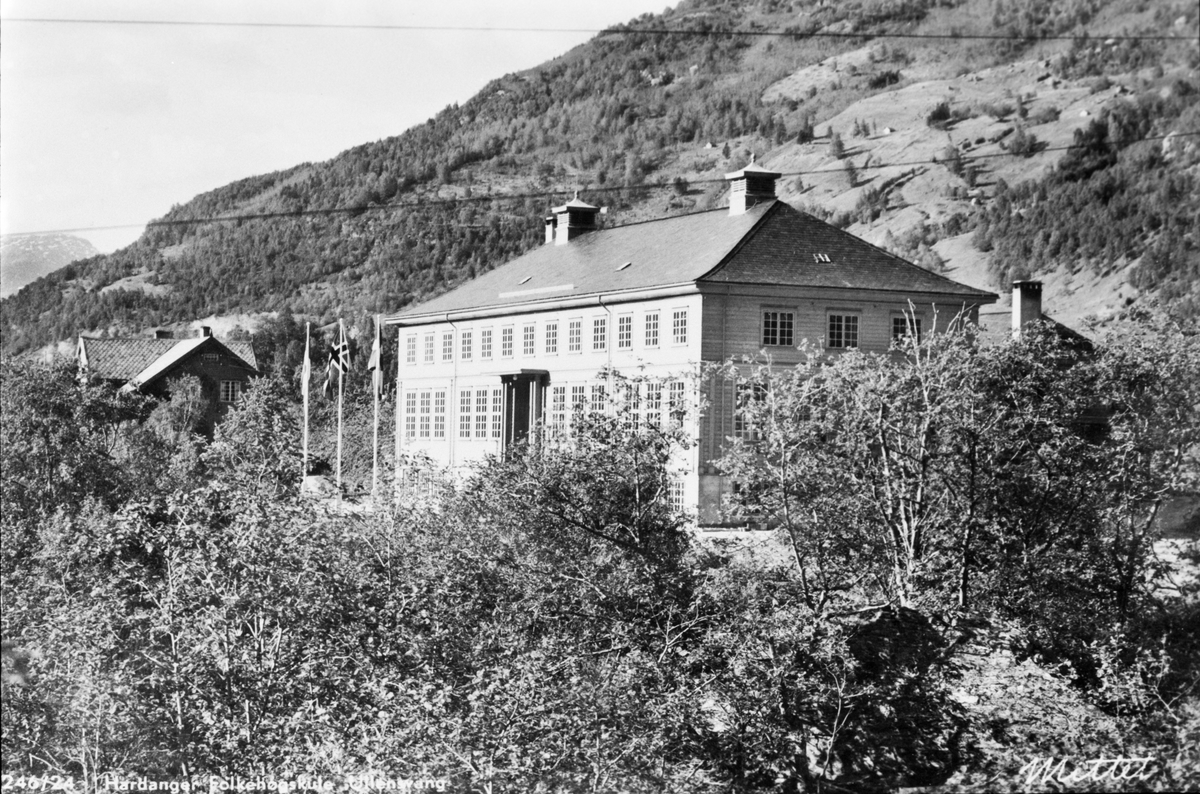 Hordatun Folkehøgskole på Lofthus