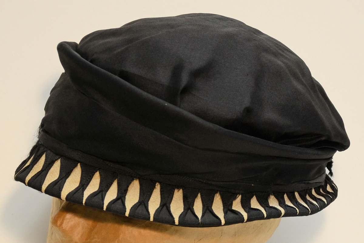 Hatt