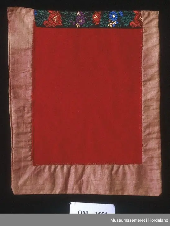 silke, blomsterkvarde, grønne blad, raude roser