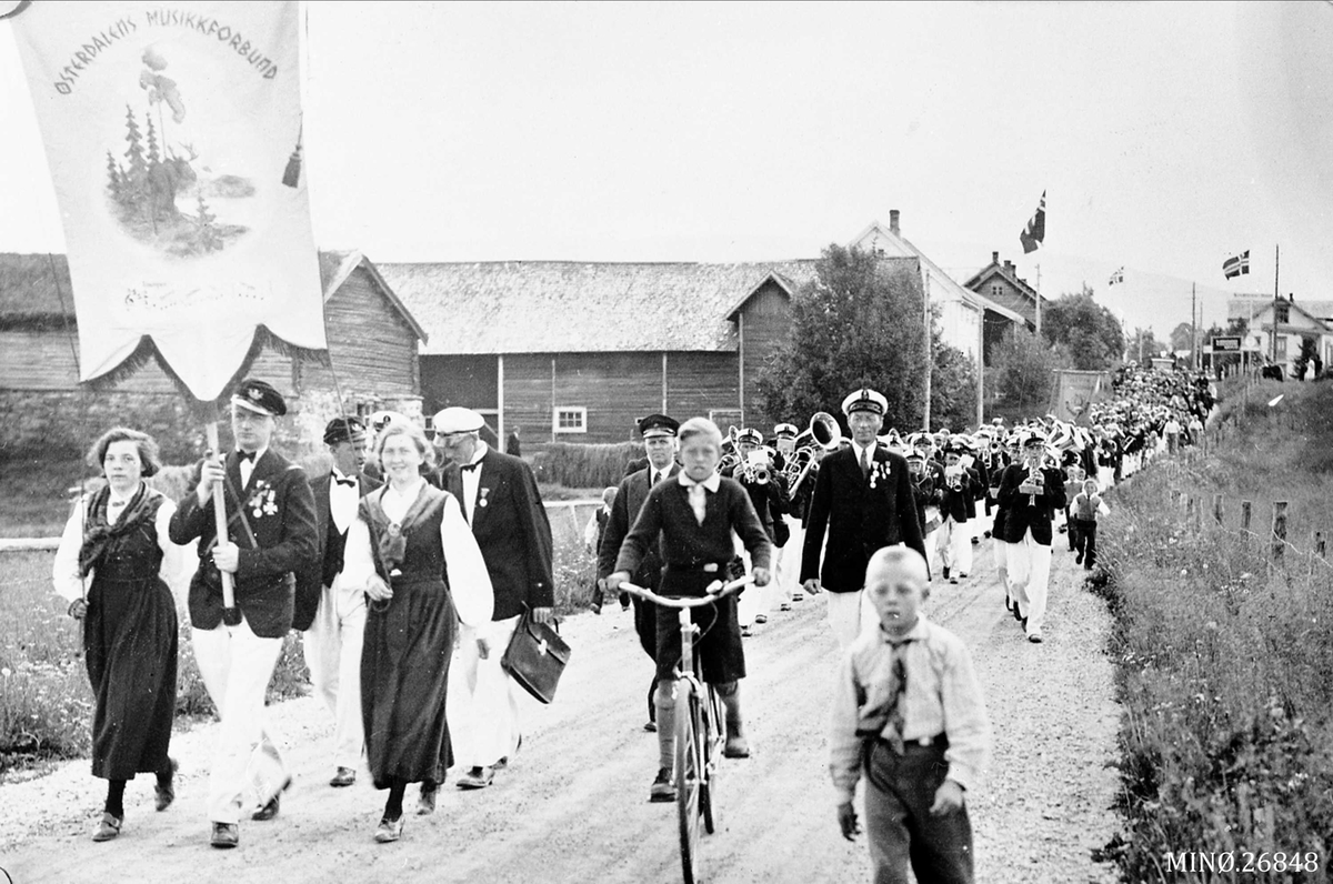 Opptog. Østerdalens Musikkforbund