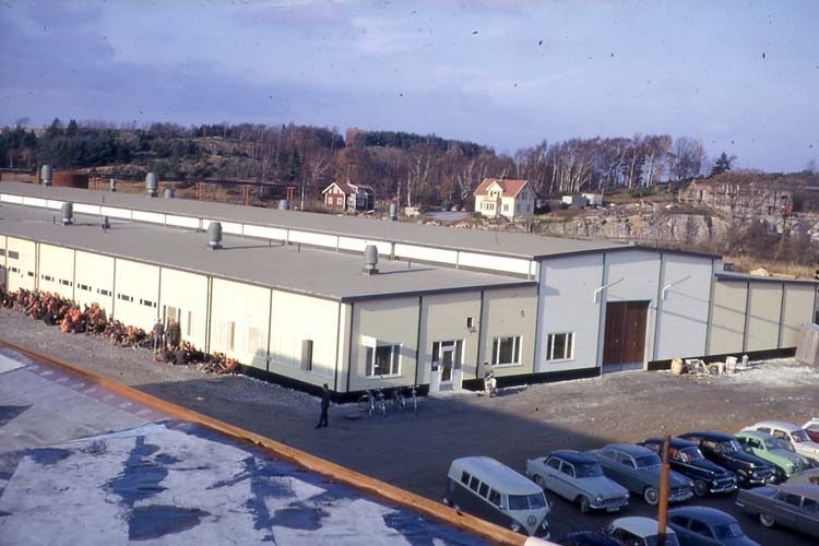 2/11 1962. Vild strejk hos Fluor.